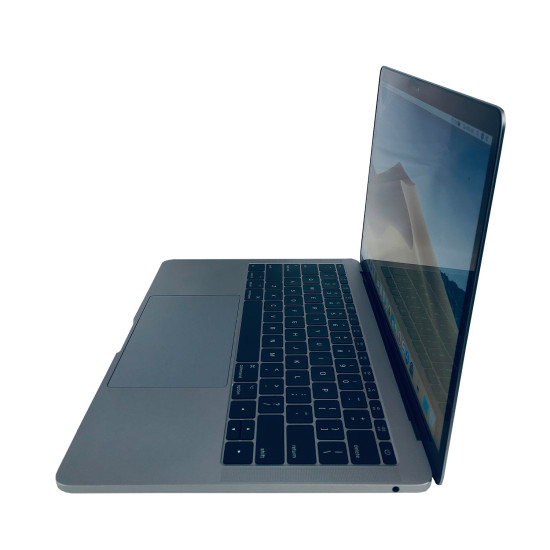 MacBook Pro 13-Inch 2017 i5 2.3 16GB / 512GB